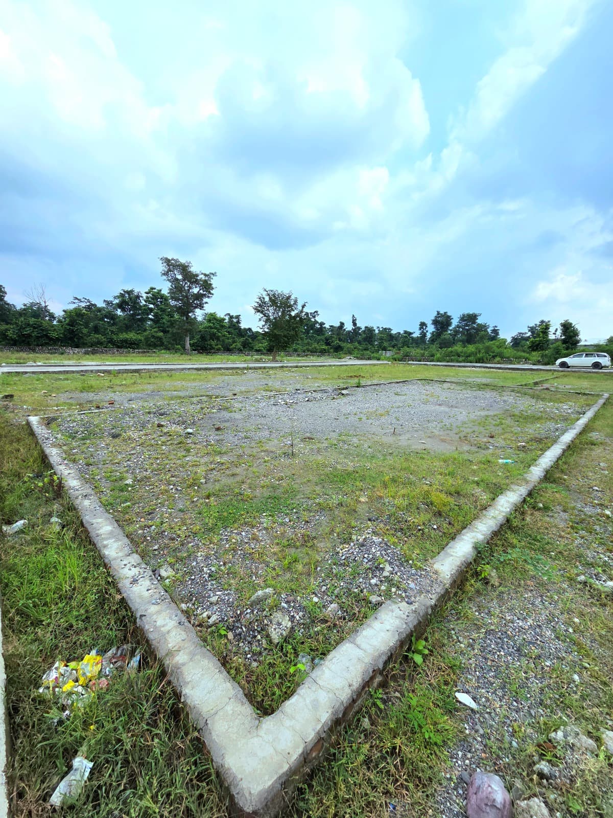 Land for sale in Lal Tappar, Majri Grant, Dehradun photo 2